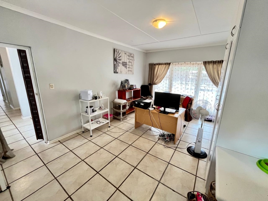 To Let 3 Bedroom Property for Rent in Gonubie Eastern Cape